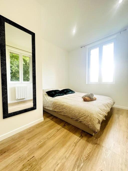 Jungle Appartement Avec Terrasse Laon Exterior photo